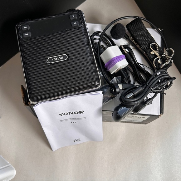 Tonor K12 Wireless Voice Amplifier Teachers Training Yoga Soeech Meeting - Picture 3 of 8